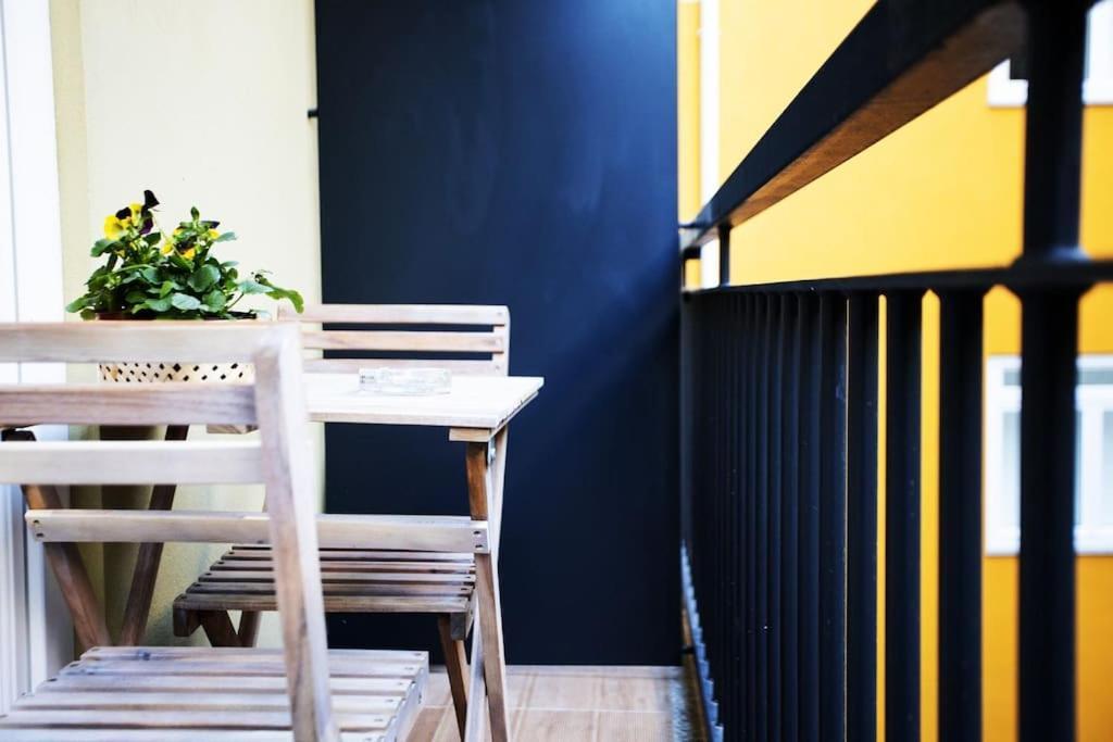 Sweet Porto Downtown Loft With Balcony Lägenhet Exteriör bild
